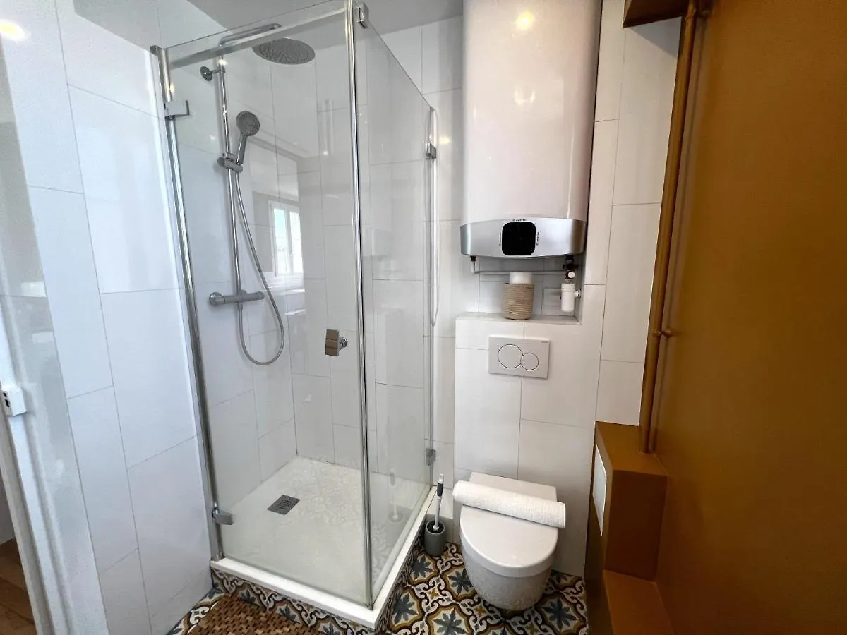 The Elegant - Sunny & Quiet - Near Bastille Apartment Paris